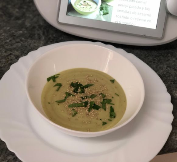 Crema de pepino y aguacate Thermomix® Ciudad Real Justa Molina